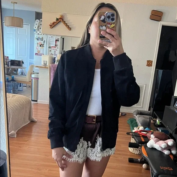 NWT Quince Black 100% GOAT Suede Bomber Jacket, size small - Picture 9 of 12